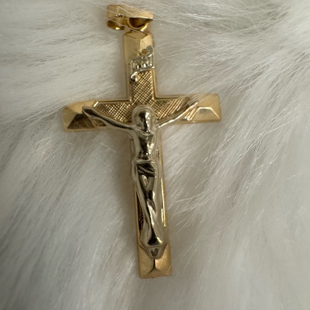14K Gold Yellow White Gold Crucifix Pendant